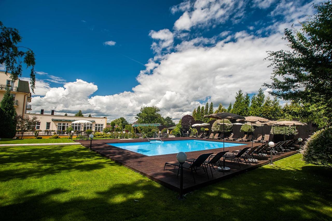 Spa Hotel Diana Františkovy Lázně Extérieur photo